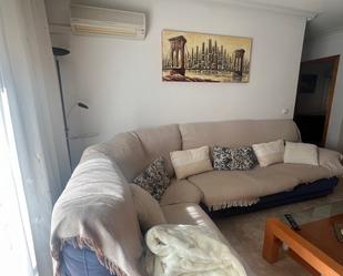 Living room of Flat to rent in Puertollano  with Air Conditioner