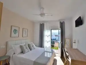 Habitación de Piso de alquiler en Ronda con Aire acondicionado, Calefacción y Amueblado