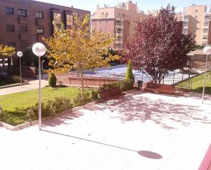Exterior view of Flat to rent in  Madrid Capital  with Air Conditioner and Heating