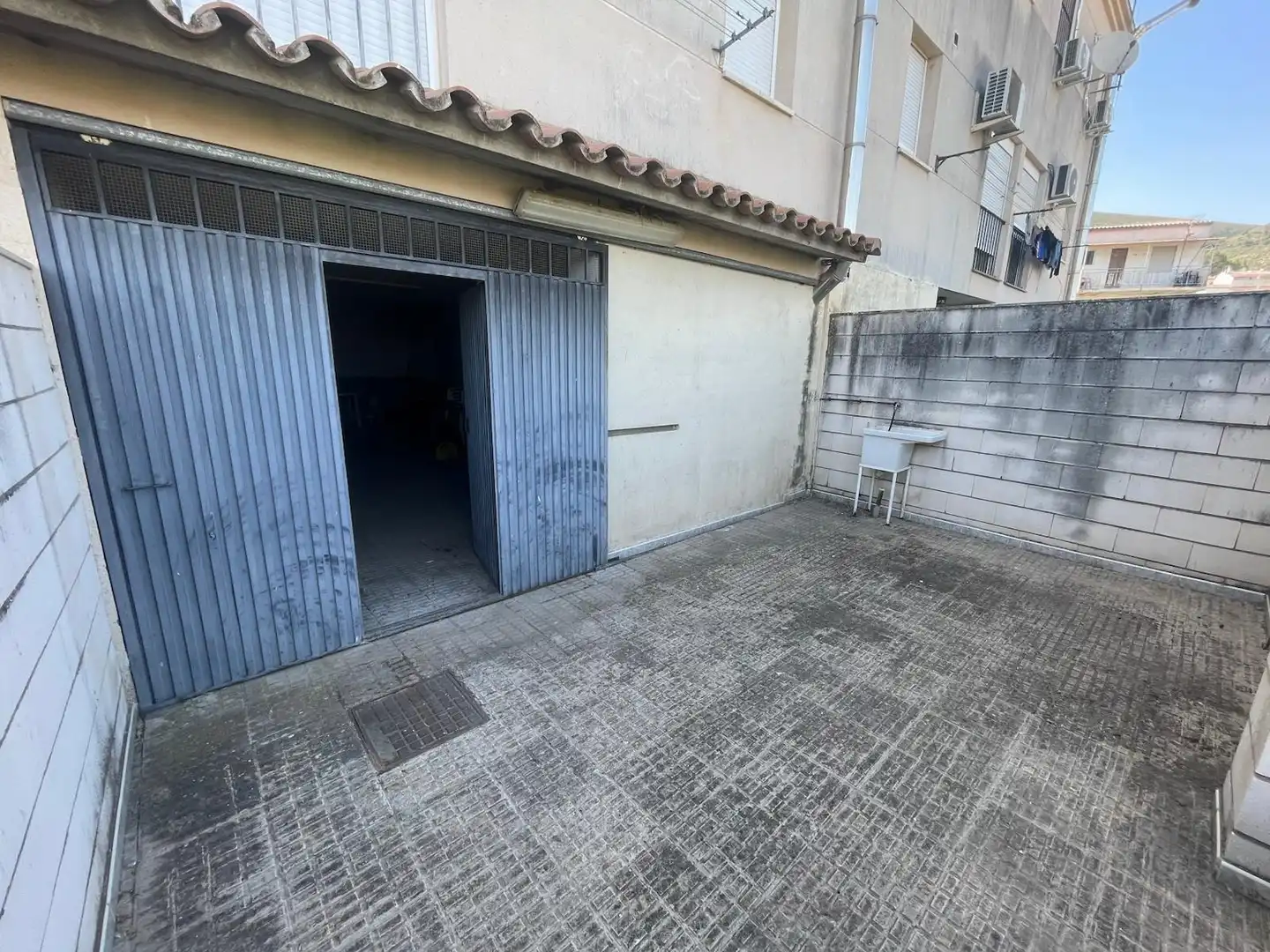 Parking of Detached homes for sale in Cañaveral  with Air Conditioner, Heating and Storage room