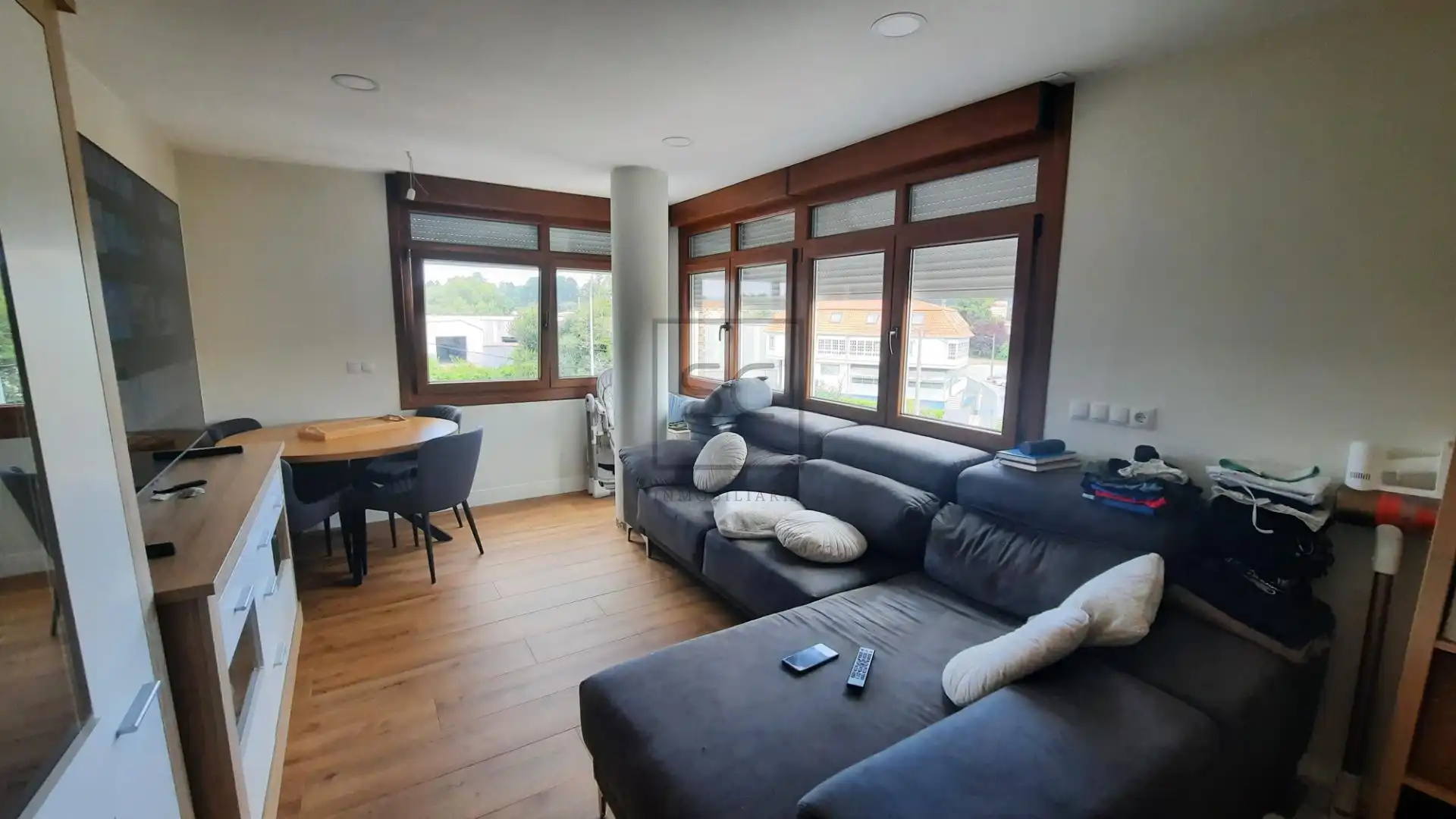 Wohnzimmer von Wohnung zum Verkauf in Narón mit Heizung, Abstellraum und Möbliert