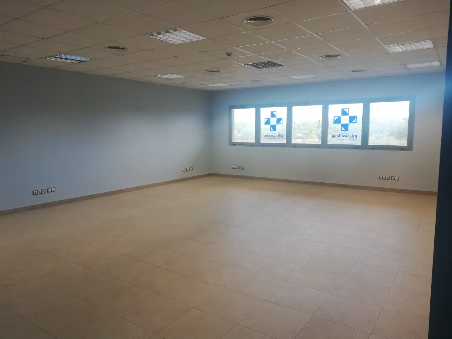 Büro mit Aufzug zur Miete in Avenida República Argentina, imagen 10