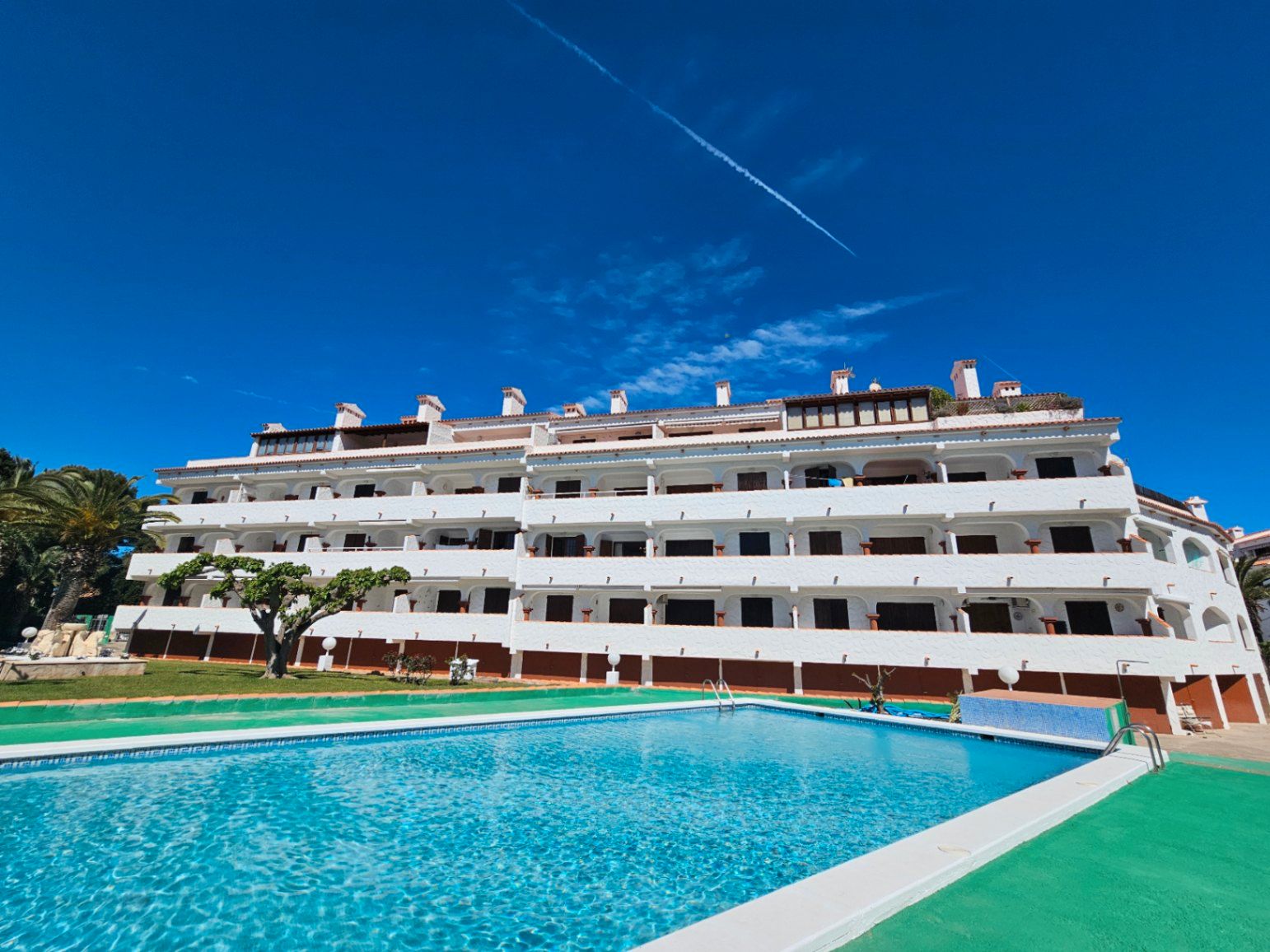 Piscina de Apartament en venda en Alcalà de Xivert amb Calefacció, Jardí privat i Terrassa