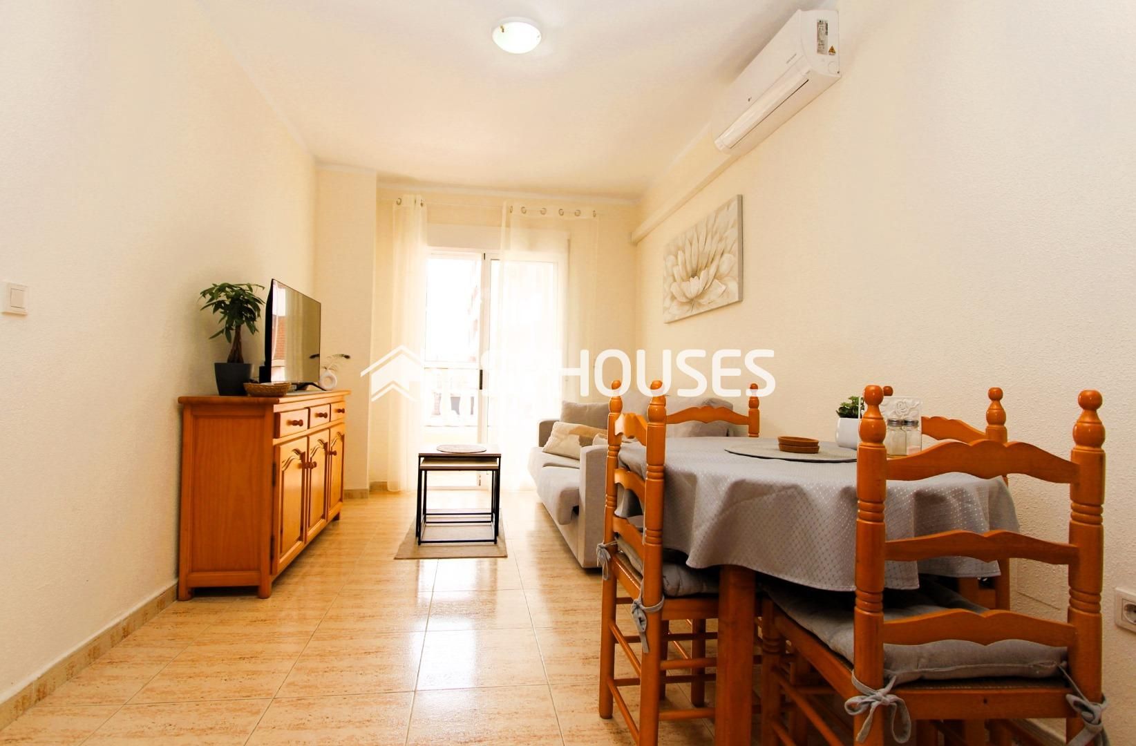 Exterior view of Apartment for sale in Guardamar del Segura  with Air Conditioner, Furnished and Balcony