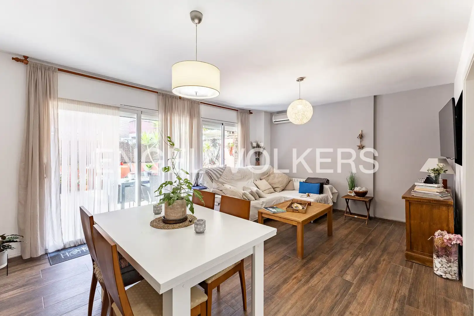 Vista exterior de Casa o chalet en venta en Malgrat de Mar con Aire acondicionado, Calefacción y Terraza