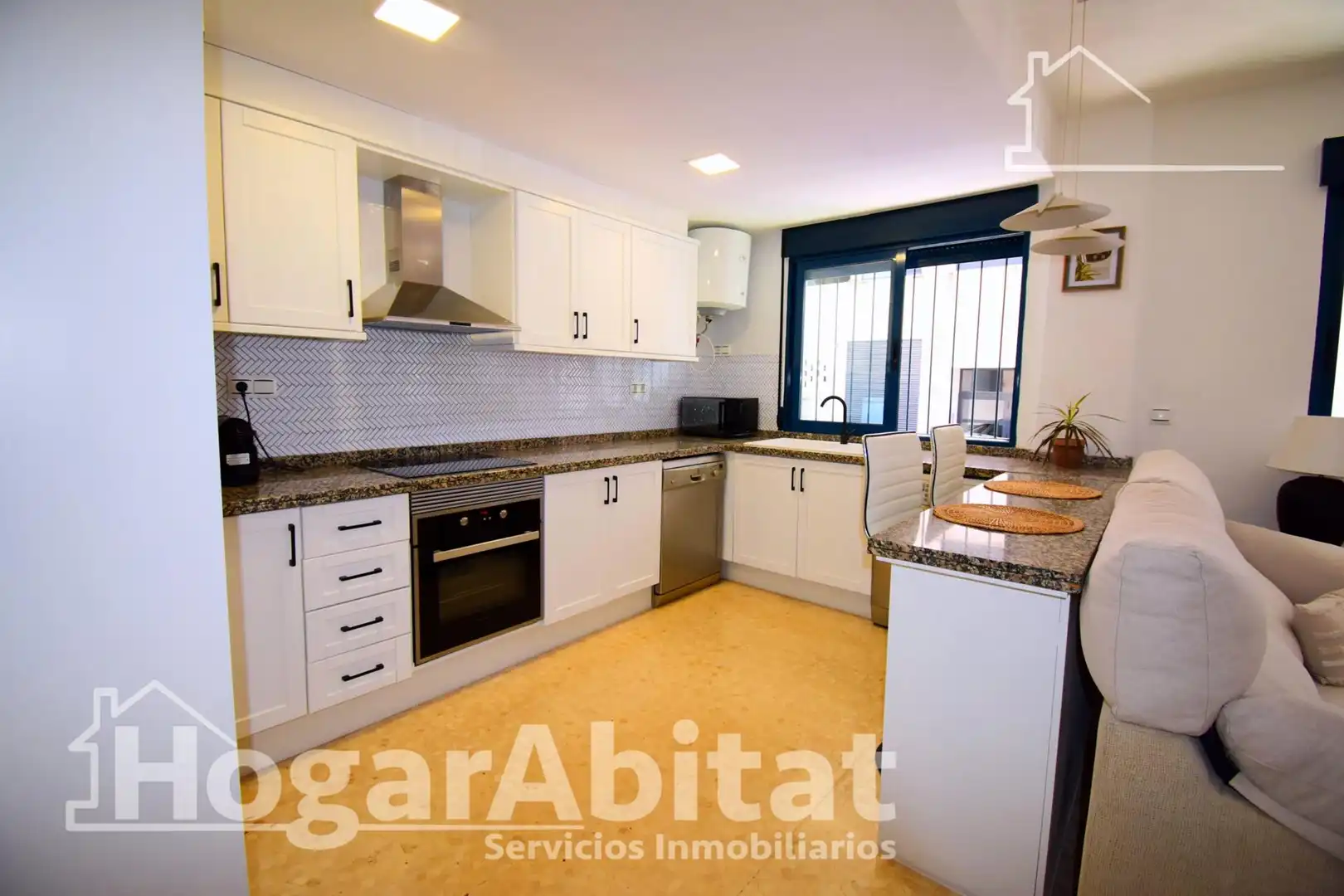 Kitchen of Flat for sale in Oliva  with Air Conditioner, Heating and Terrace