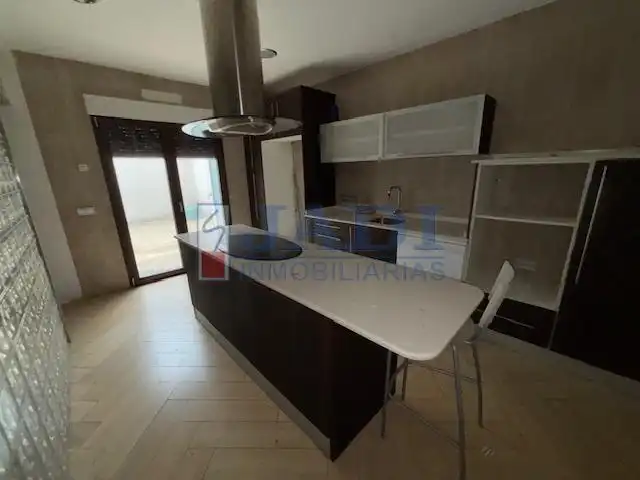 Kitchen of Houses for sale in Valdepeñas  with Air Conditioner, Heating and Terrace