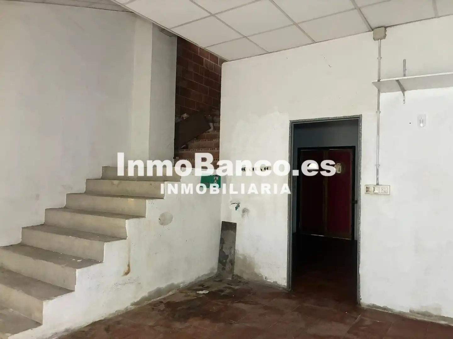 Commercial properties for sale in La Pobla Llarga  with Terrace