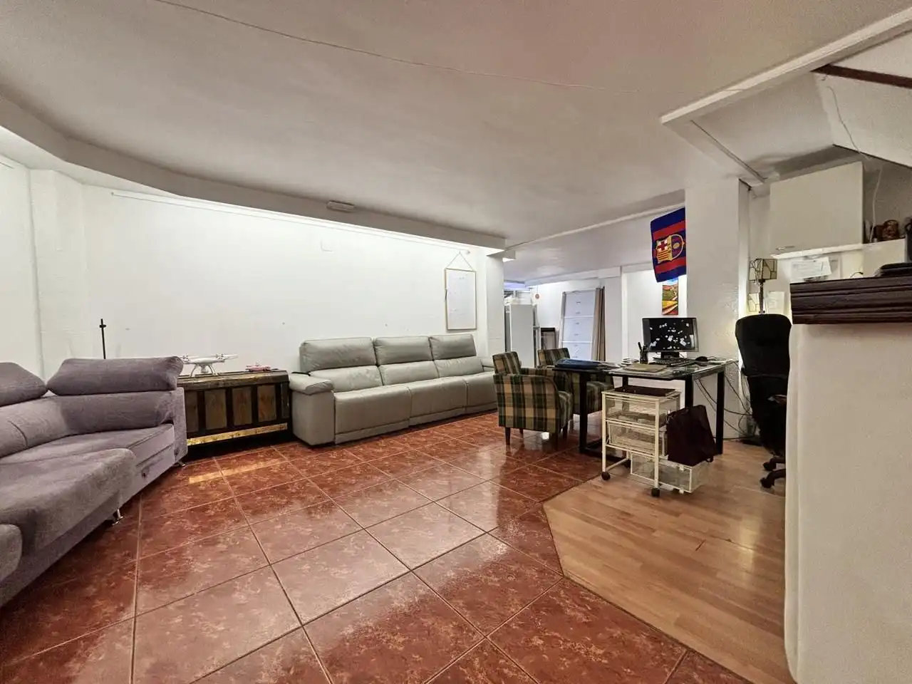 Locale commerciale in vendita a Carrer Francesc Macia