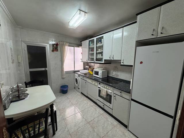 Piso en Venta en Barrio de Uribarri