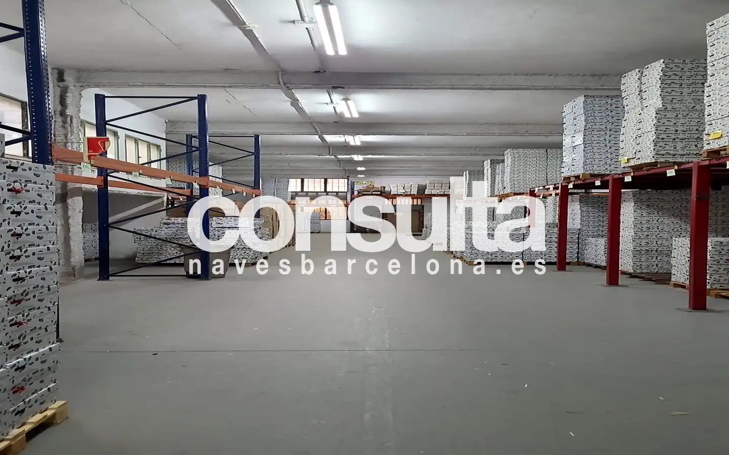 Fabrikhallen zum Verkauf in L'Hospitalet de Llobregat