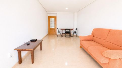 Foto 4 de Piso en venta en Crevillent, Alicante