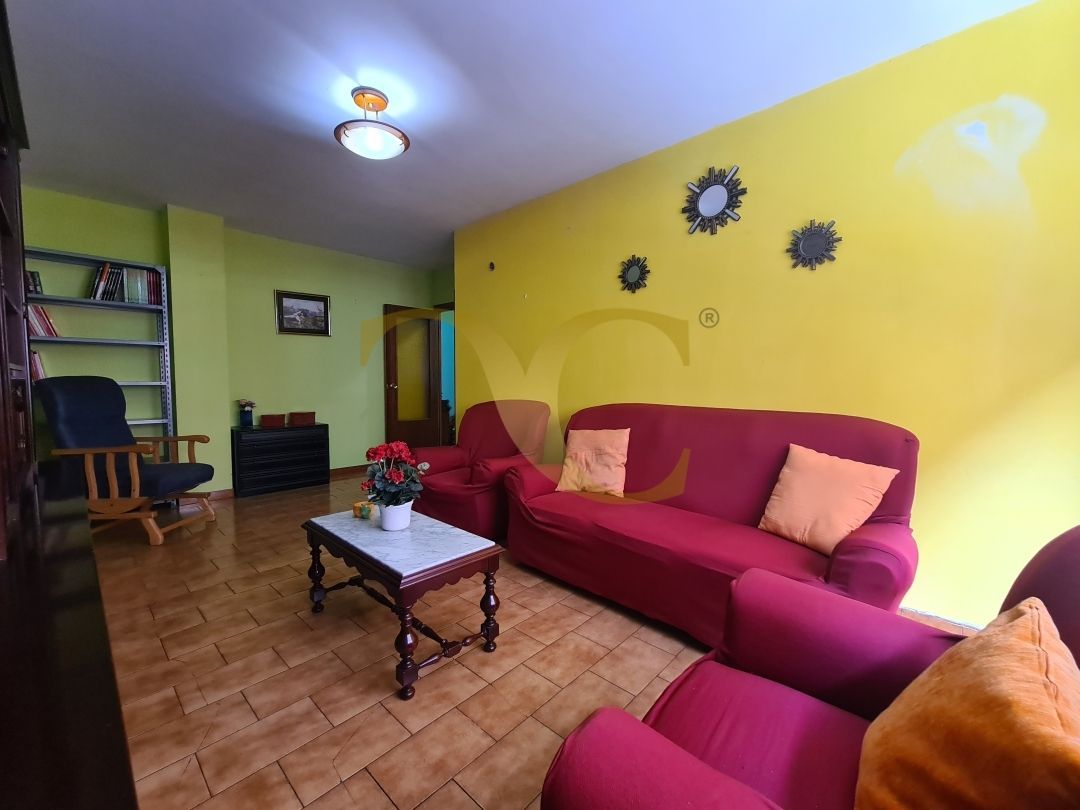 Sala de estar de Piso en venta en Gijón  con Calefacción, Terraza y Amueblado