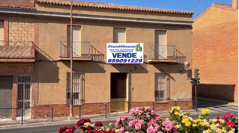 Foto 2 de Casa adosada en venda a Niebla, Huelva