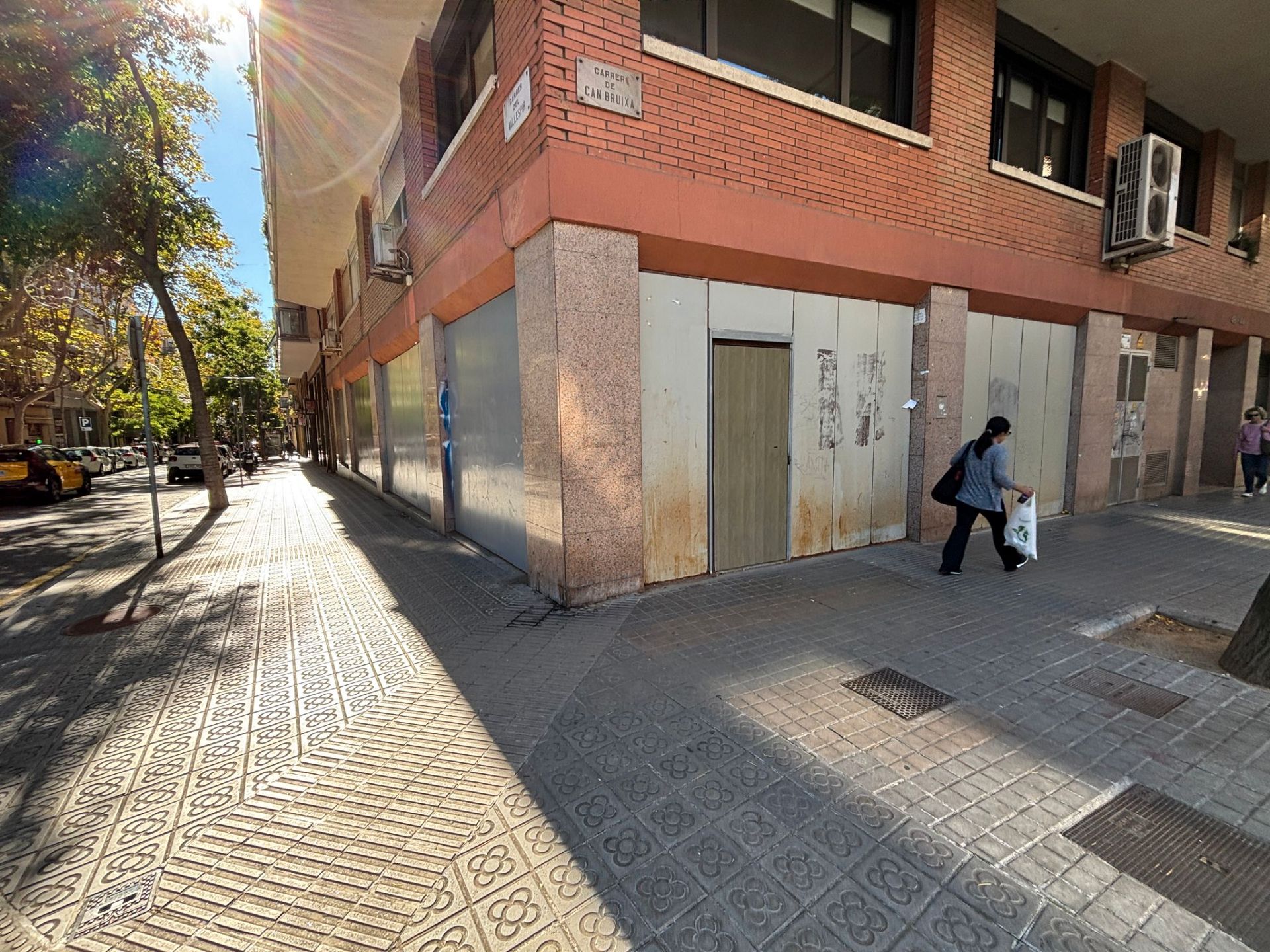 Exterior view of Premises for sale in  Barcelona Capital