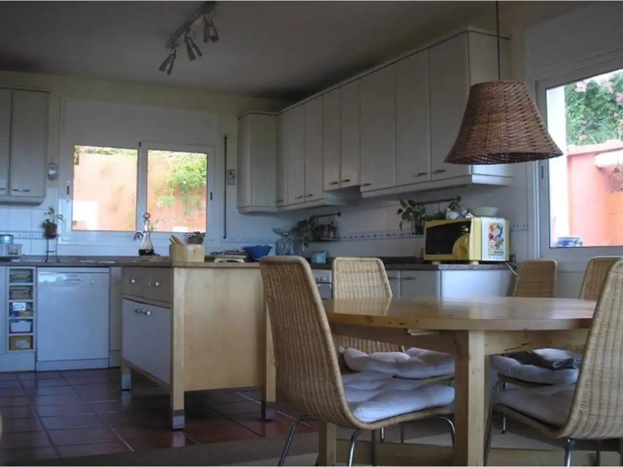 Villa con piscina in vendita a Roca Grossa, imagen 4