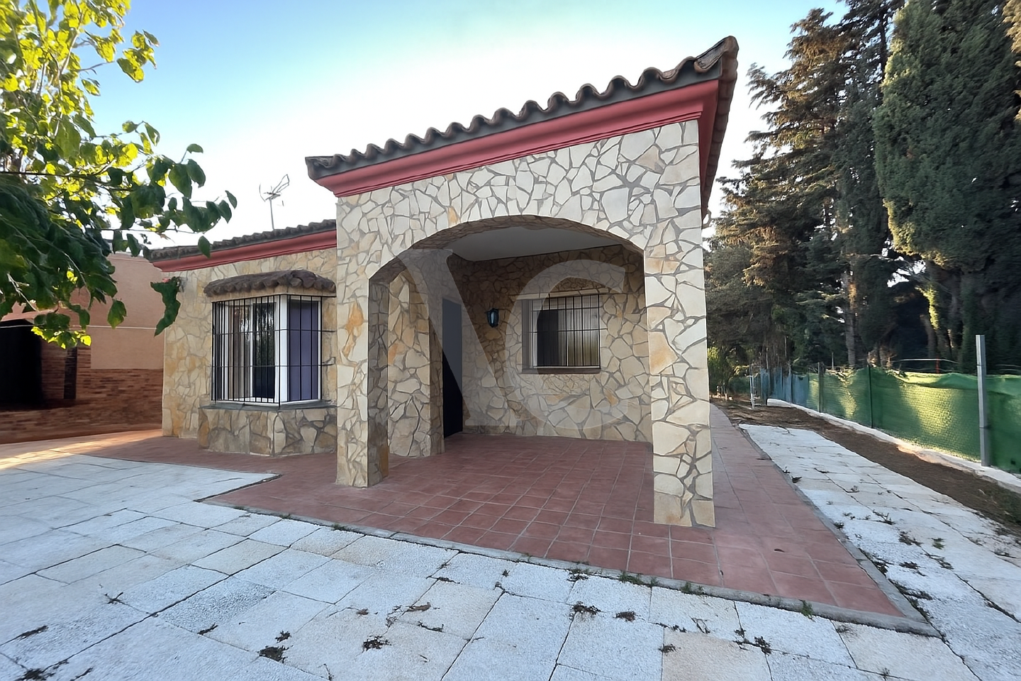 Vista exterior de Casa o xalet en venda en Chiclana de la Frontera