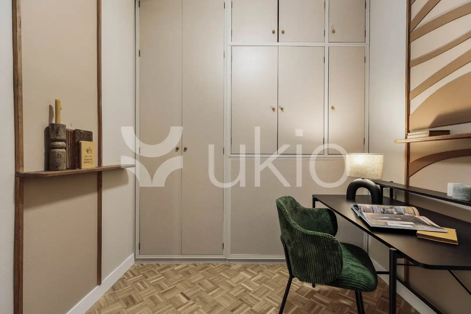 Habitación de Apartamento de alquiler en Barcelona con Aire acondicionado, Calefacción y Amueblado