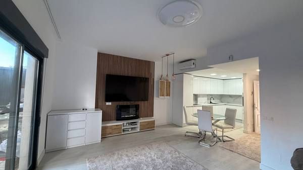 Living room of Duplex for sale in Villajoyosa / La Vila Joiosa  with Air Conditioner, Private garden and Terrace