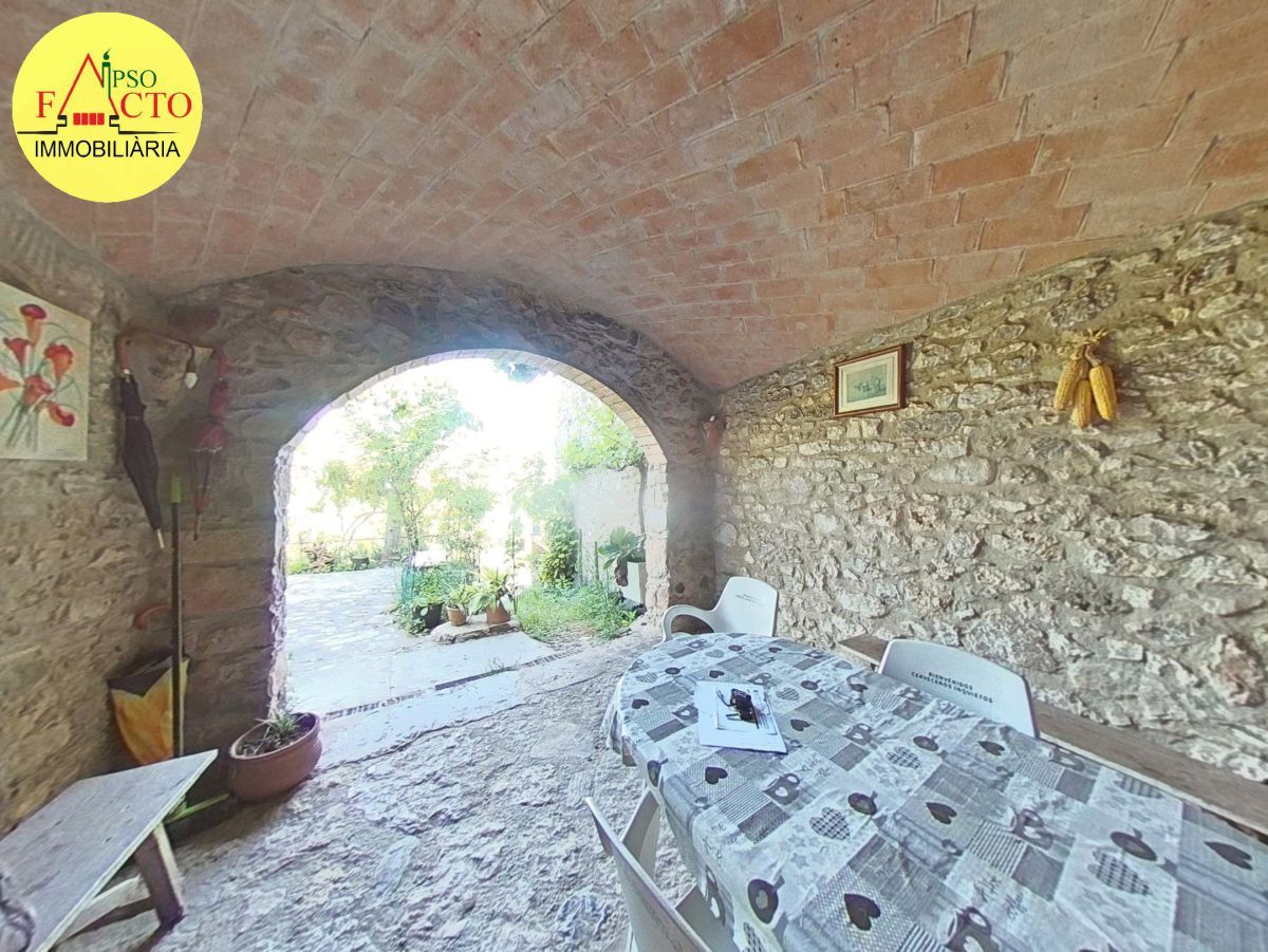 Jardí de Casa o xalet en venda en Girona Capital amb Terrassa i Traster