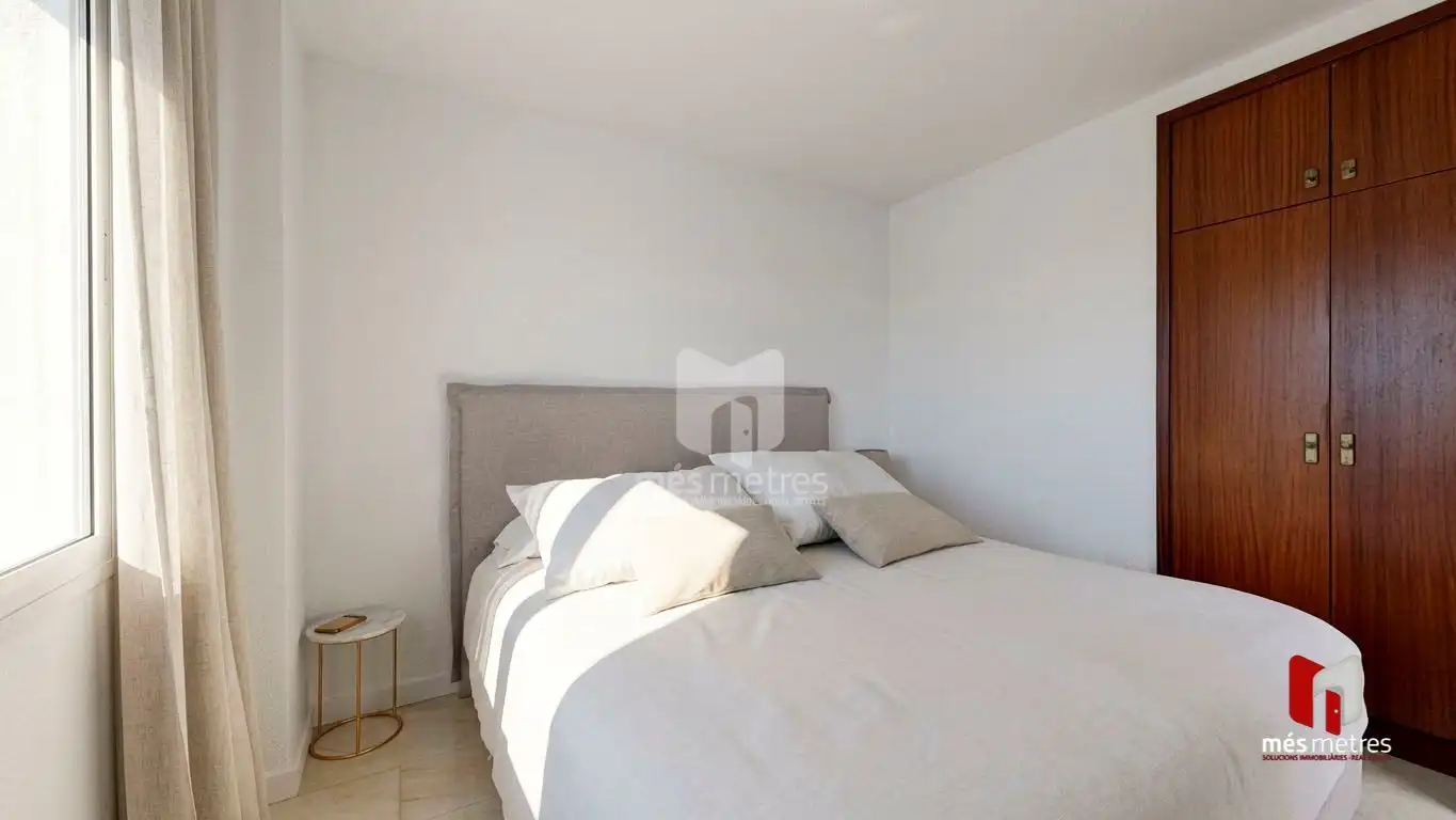 Habitación de Casa o chalet en venta en Alella con Calefacción, Jardín privado y Terraza