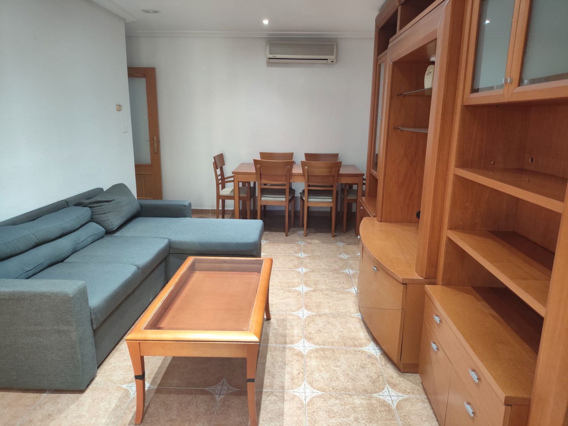 Living room of Flat for sale in Elche / Elx  with Air Conditioner, Furnished and Balcony