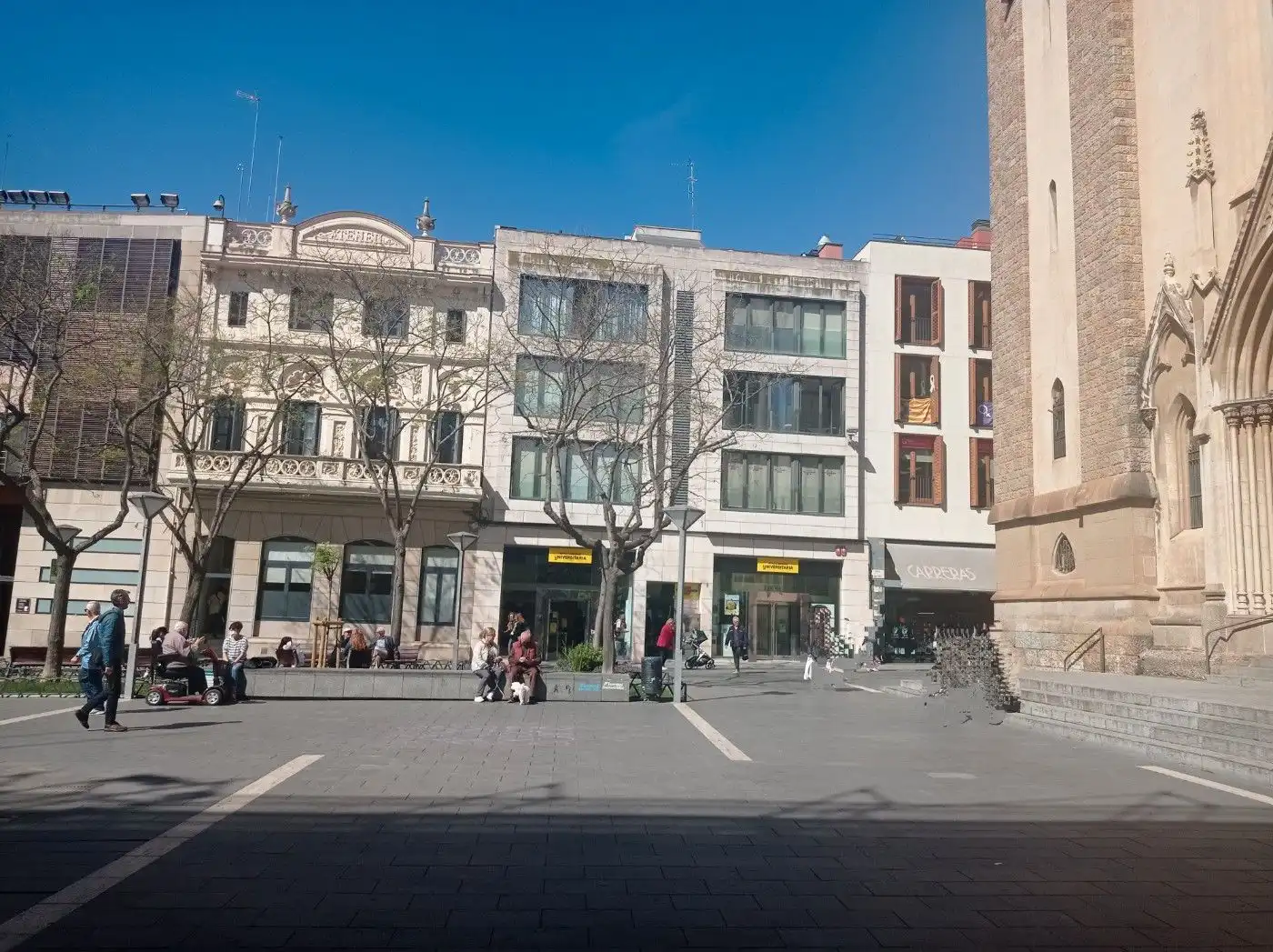 Außenansicht von Fabrik Grundstücke zum Verkauf in Sabadell