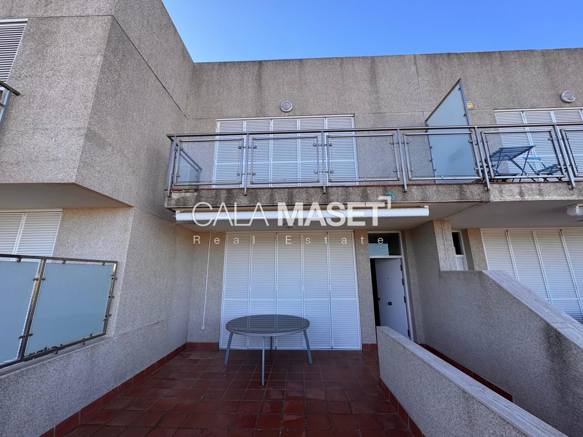 Casa adosada en venda a Francesc Ferrer i Guàrdia, 56, Sant Pol