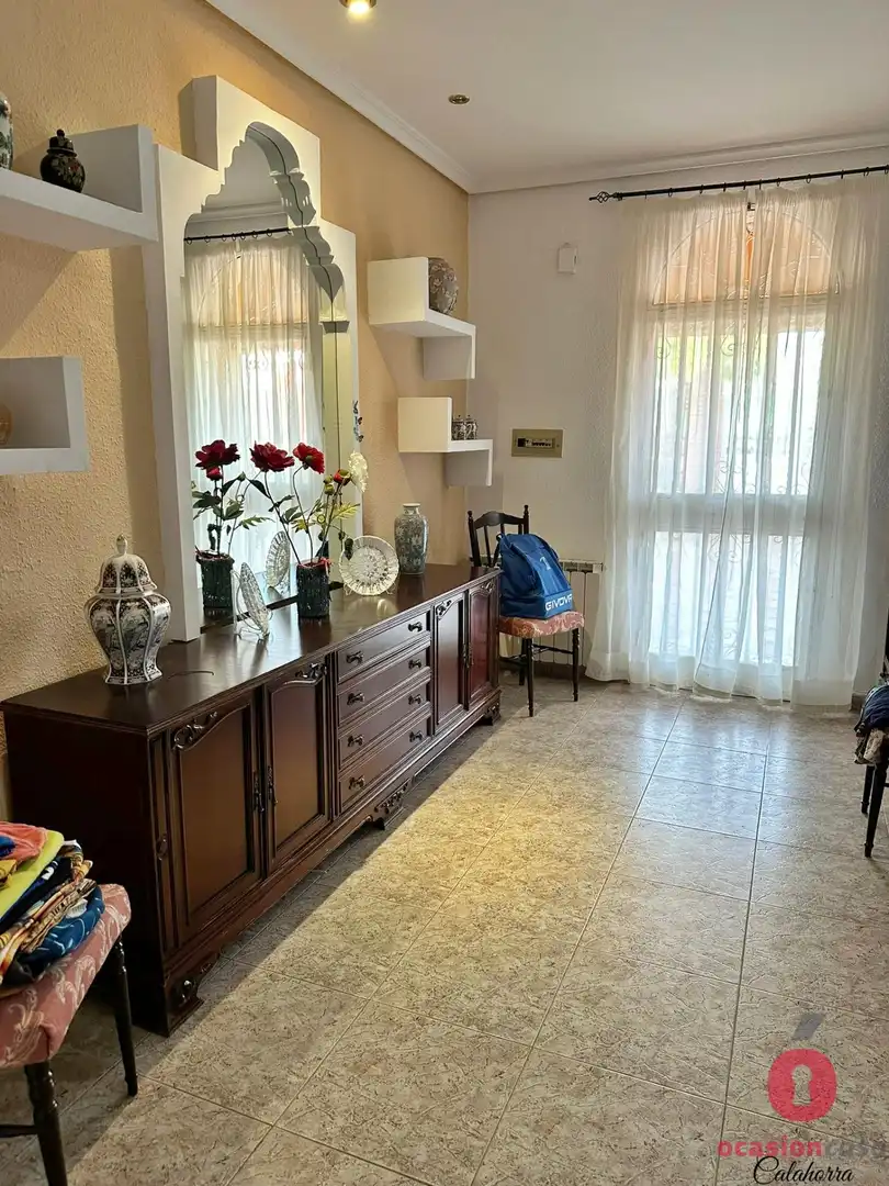 Menjador de Finca rústica en venda en Córdoba amb Jardí privat, Terrassa i Traster