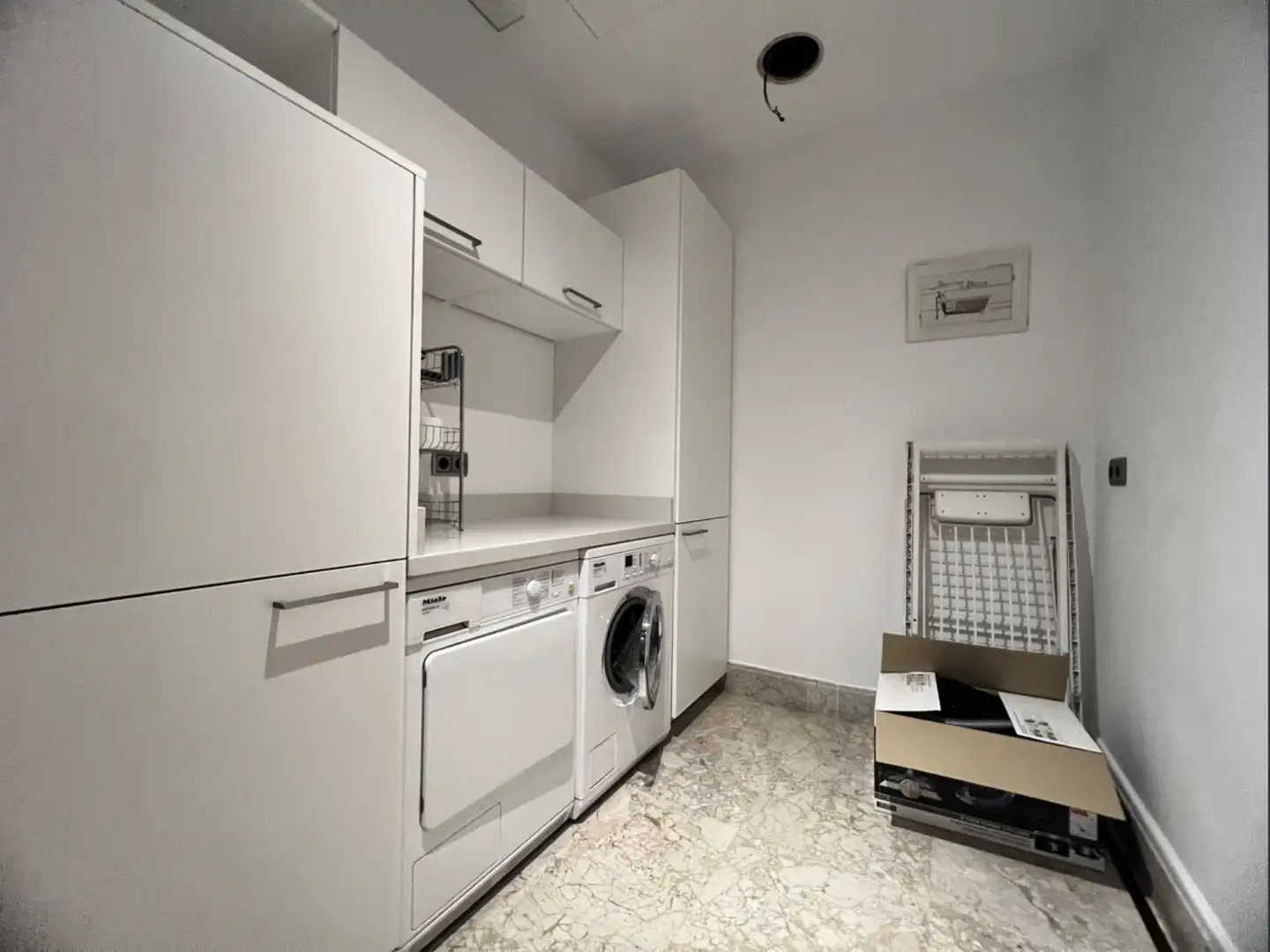 Apartament amb piscina en venda a San Pedro de Alcántara, imagen 27