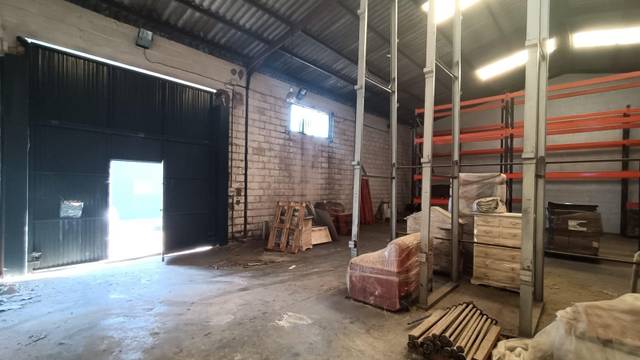 Nave industrial en Venta en Parque Atlántico- San Matías