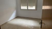 Bedroom of Flat for sale in Cardona