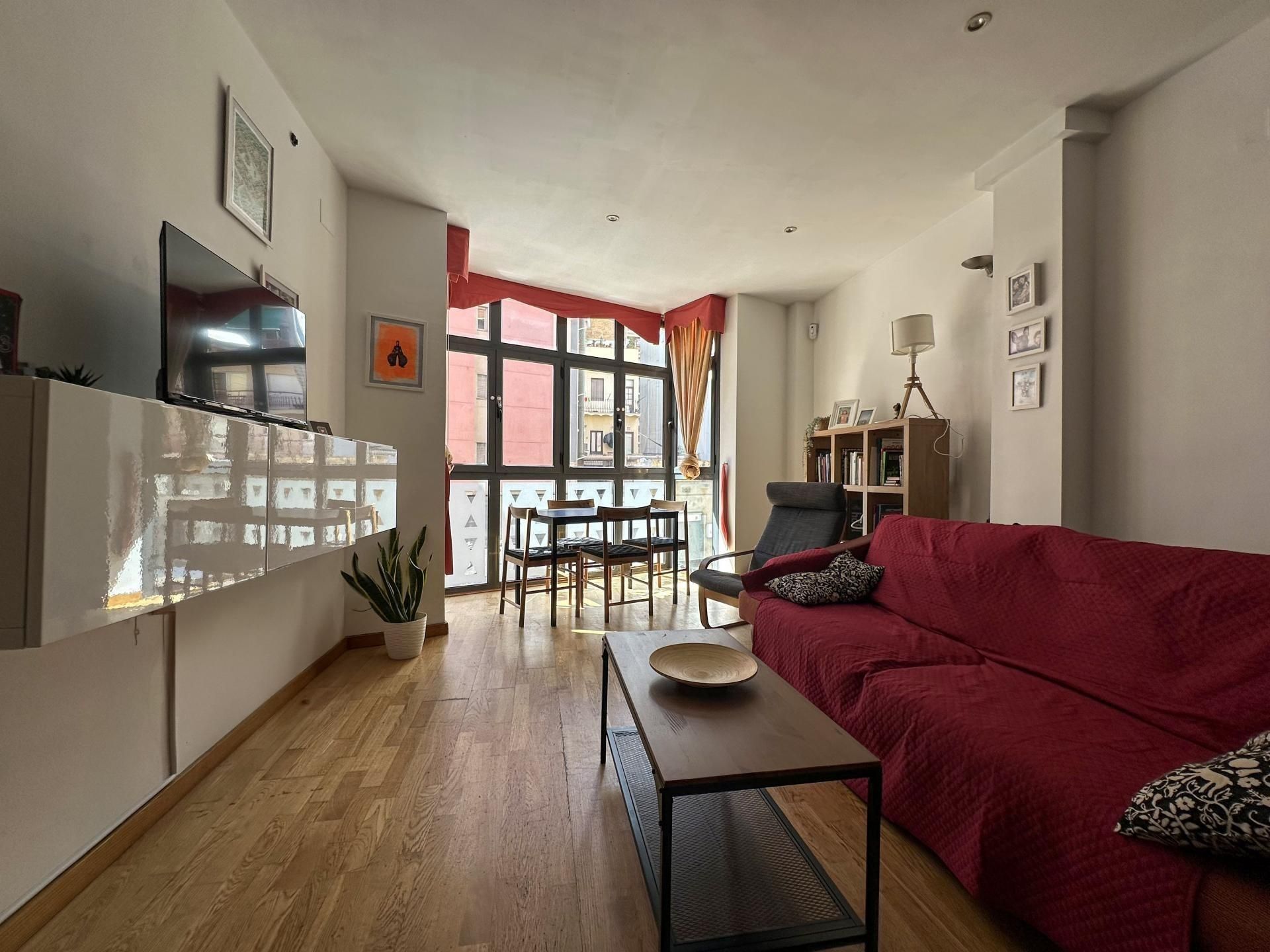 Living room of Duplex for sale in  Barcelona Capital  with Heating and Parquet flooring