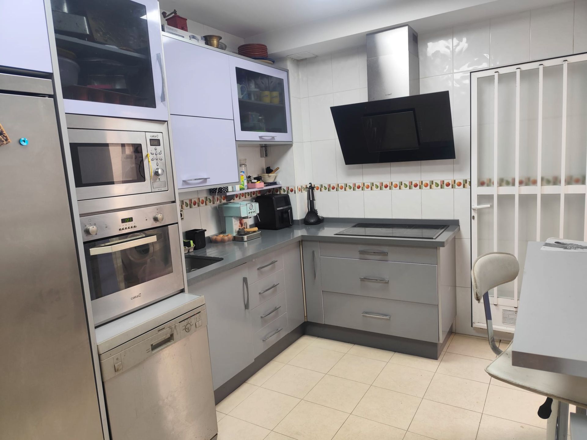 Cuina de Pis en venda en El Ejido amb Parquet, Terrassa i Moblat