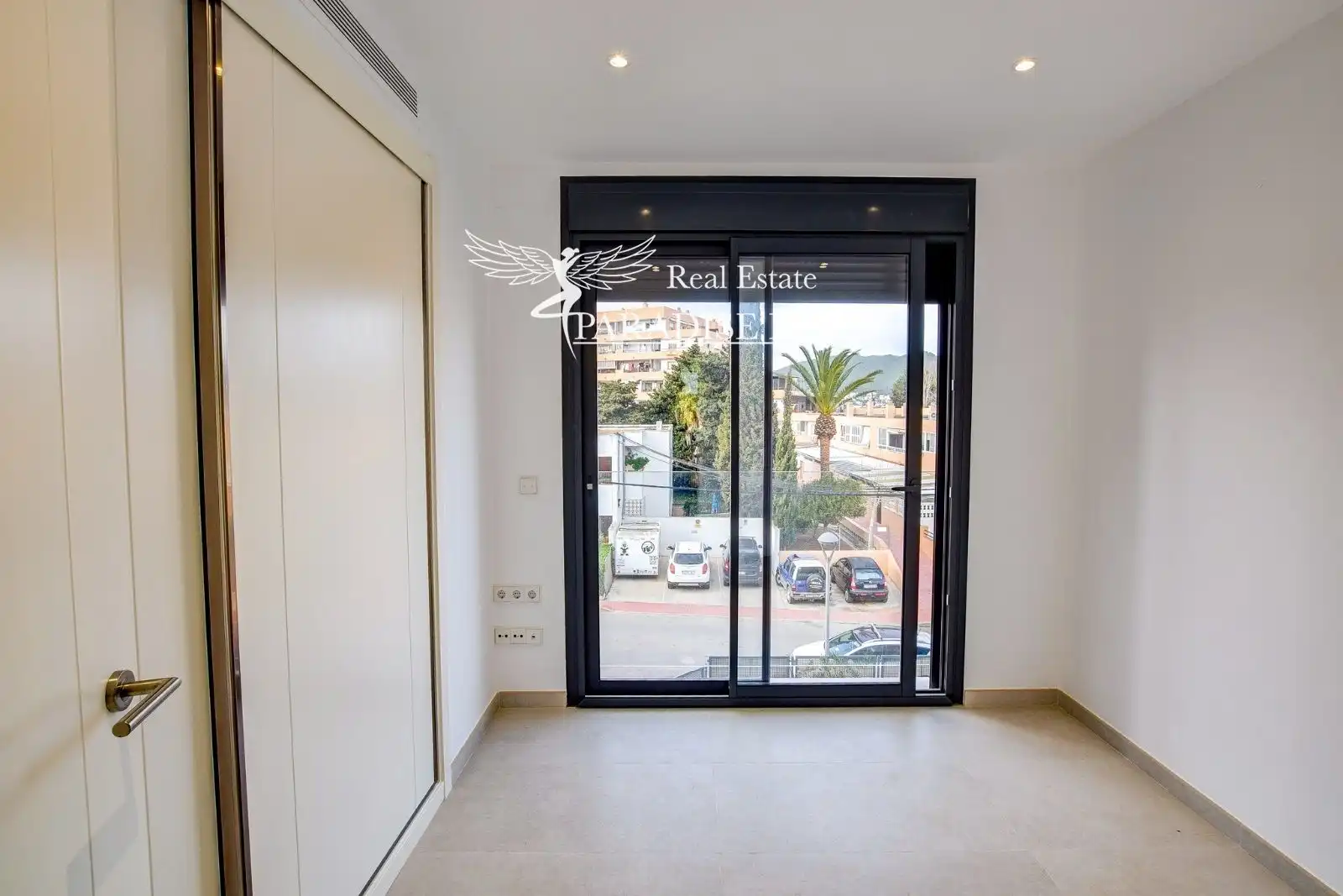 Habitación de Ático de alquiler en Santa Eulària des Riu con Aire acondicionado, Calefacción y Terraza