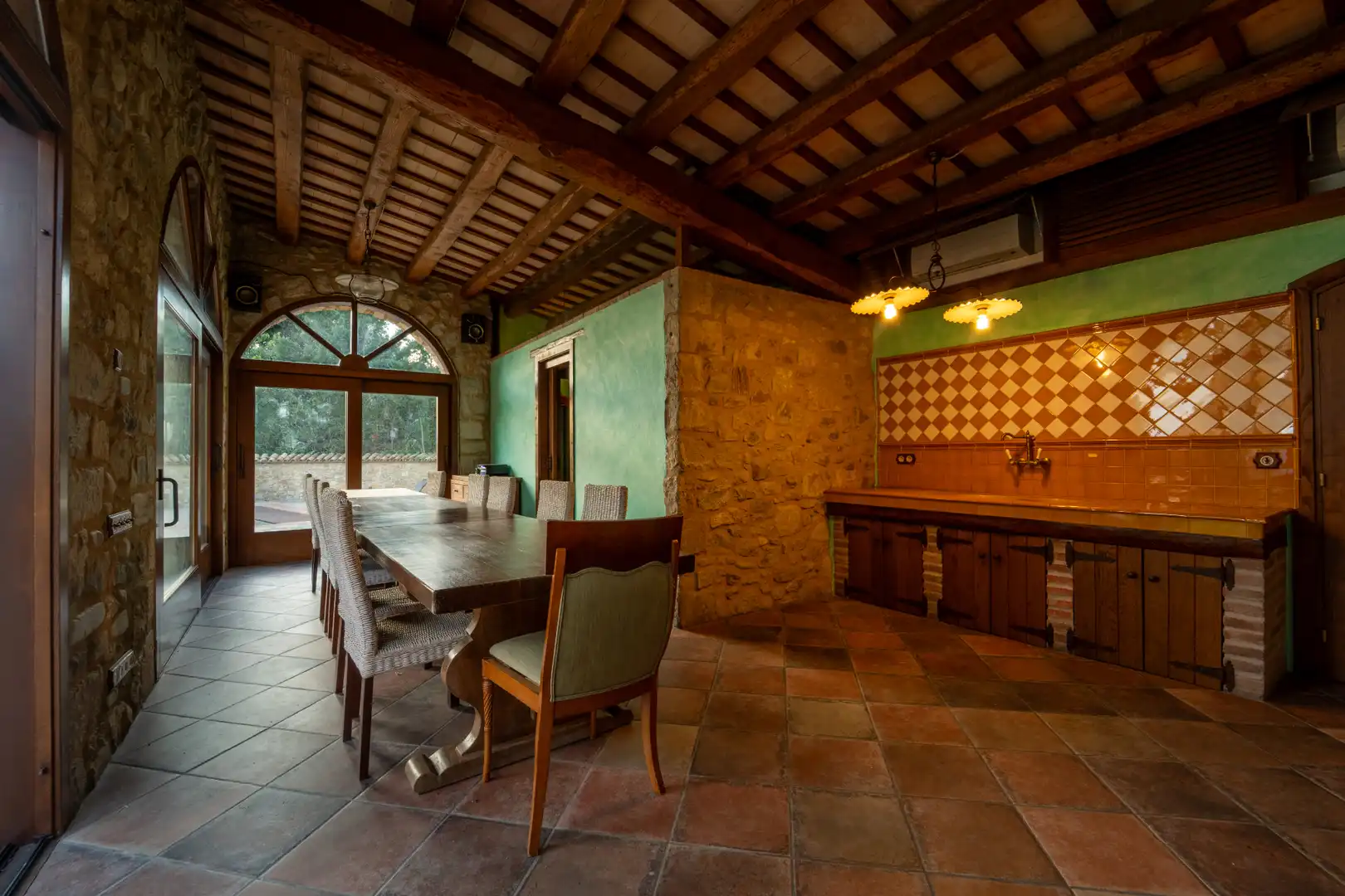 Comedor de Finca rústica en venta en Sant Joan de Mollet con Aire acondicionado, Calefacción y Jardín privado