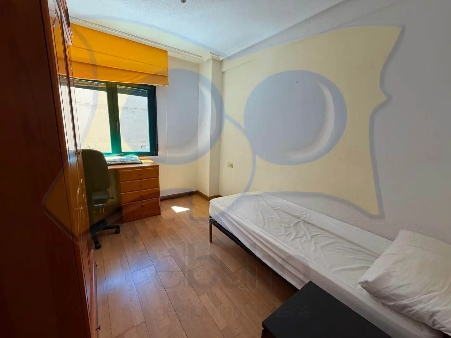 Bedroom of Flat for rent in Salamanca  with Heating, Furnished and Oven