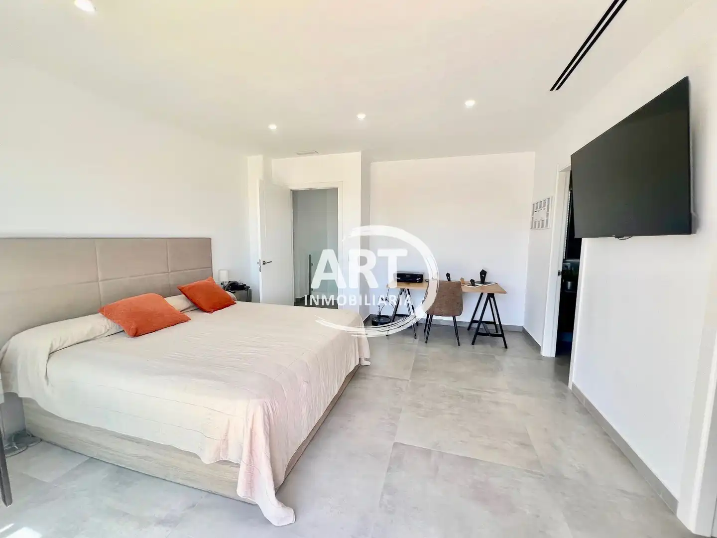 Habitación de Casa o chalet en venta en San Antonio de Benagéber con Aire acondicionado, Calefacción y Jardín privado