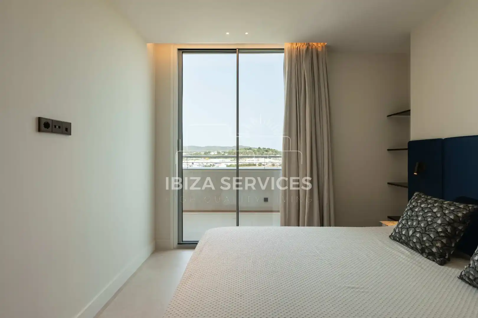 Piso con piscina en venta en Marina Botafoc - Platja de Talamanca, imagen 23