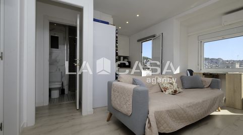 Foto 2 de Piso en venta en El Turó de la Peira, Barcelona Capital