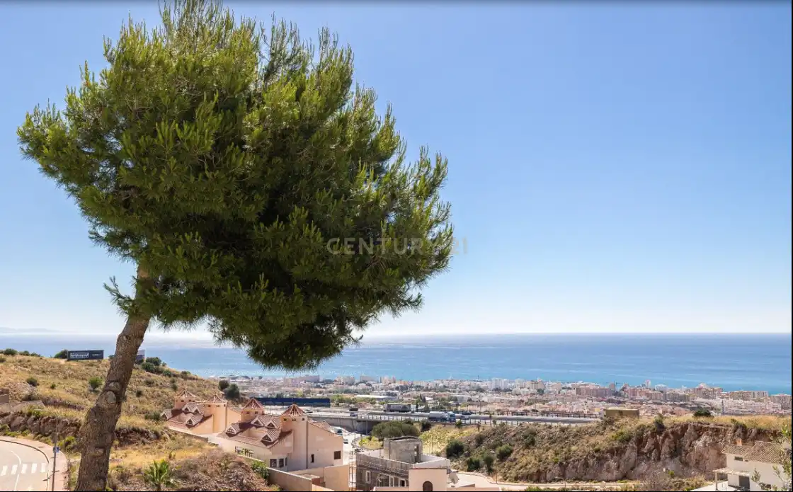 Casa o xalet en venda en Benalmádena amb Aire condicionat, Piscina i Rentadora