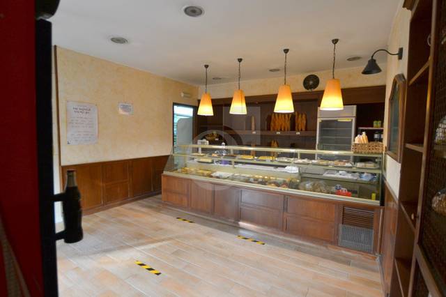 Local comercial en Venta en Pintor Valero en Zona Metro