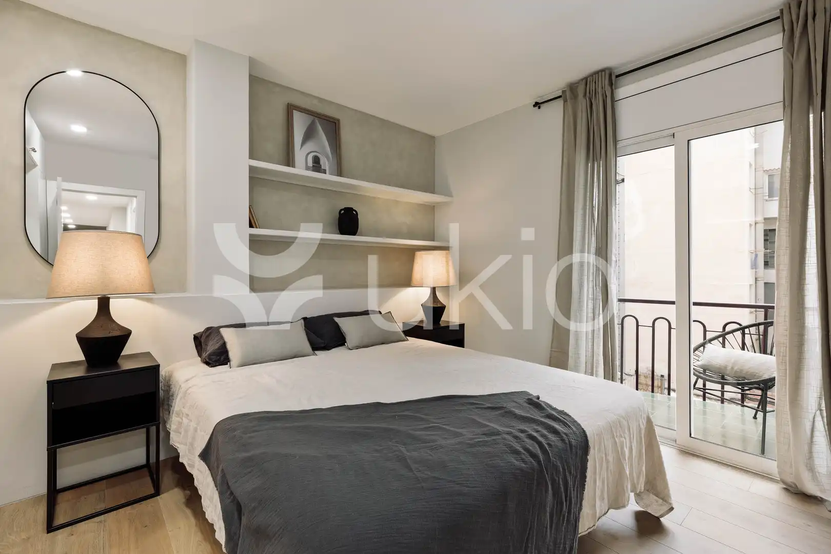 Bedroom of Apartments for rent in Barcelona  with Air Conditioner, Heating and Terrace