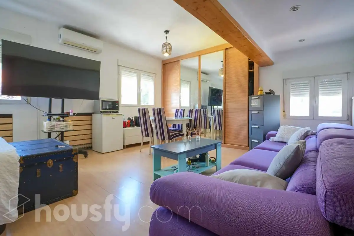 Sala d'estar de Casa o xalet en venda en Pozuelo de Alarcón amb Aire condicionat, Calefacció i Jardí privat