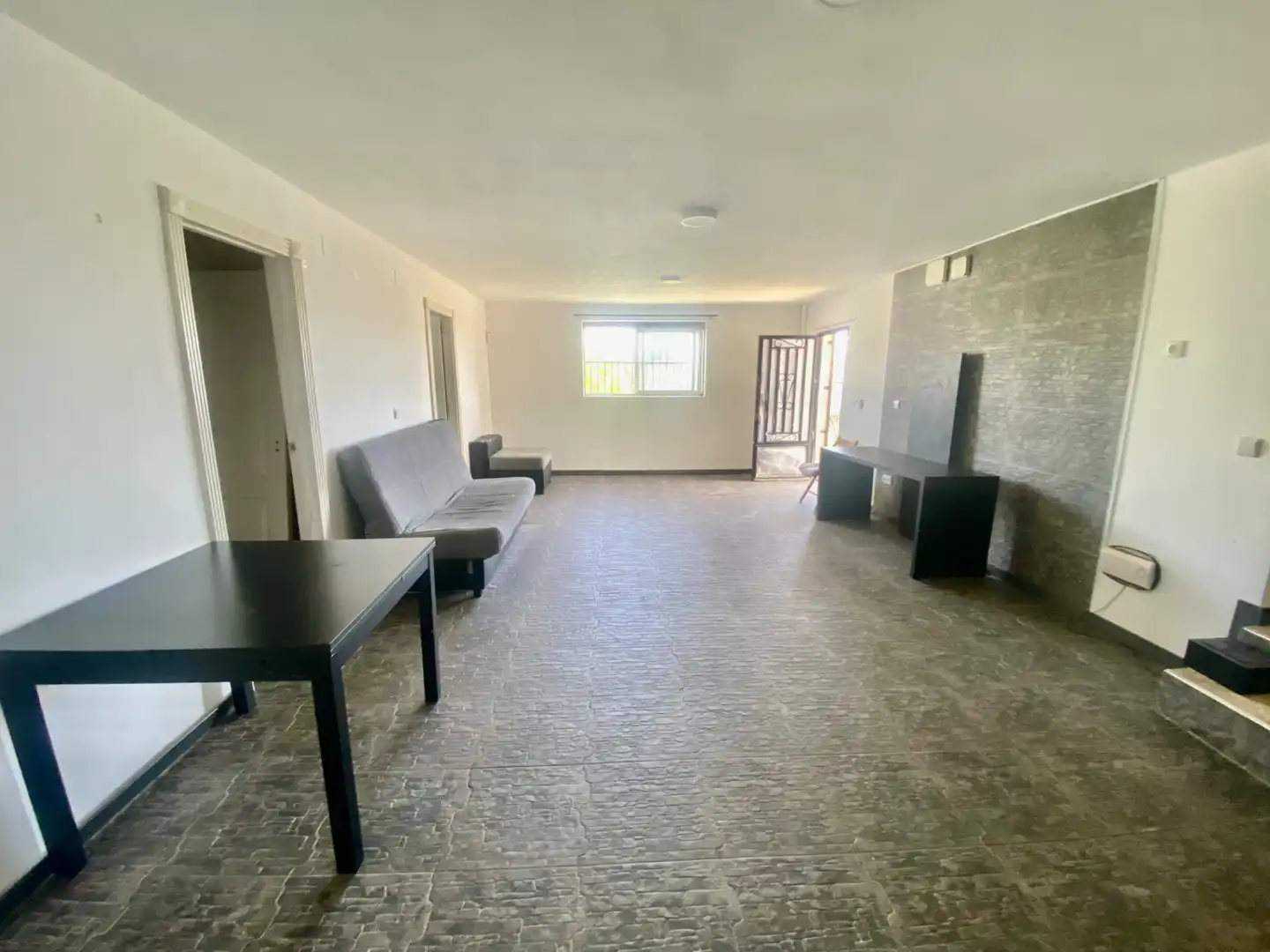 Houses for sale in Pinseque  with Heating and Private garden