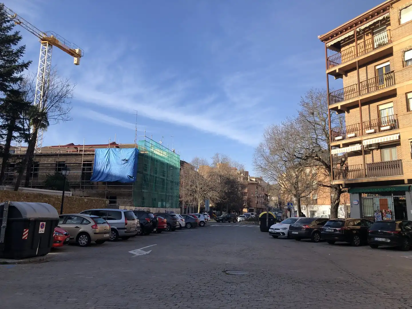 Parking de Dúplex en venta en Segovia con Calefacción y Amueblado