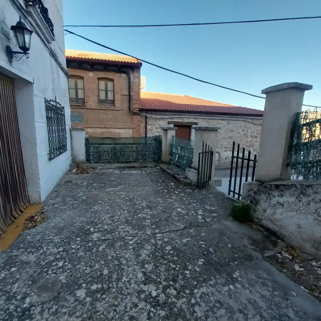 Haus mit Terrasse zum Verkauf in Calle Damiana Siguenza 1, imagen 2