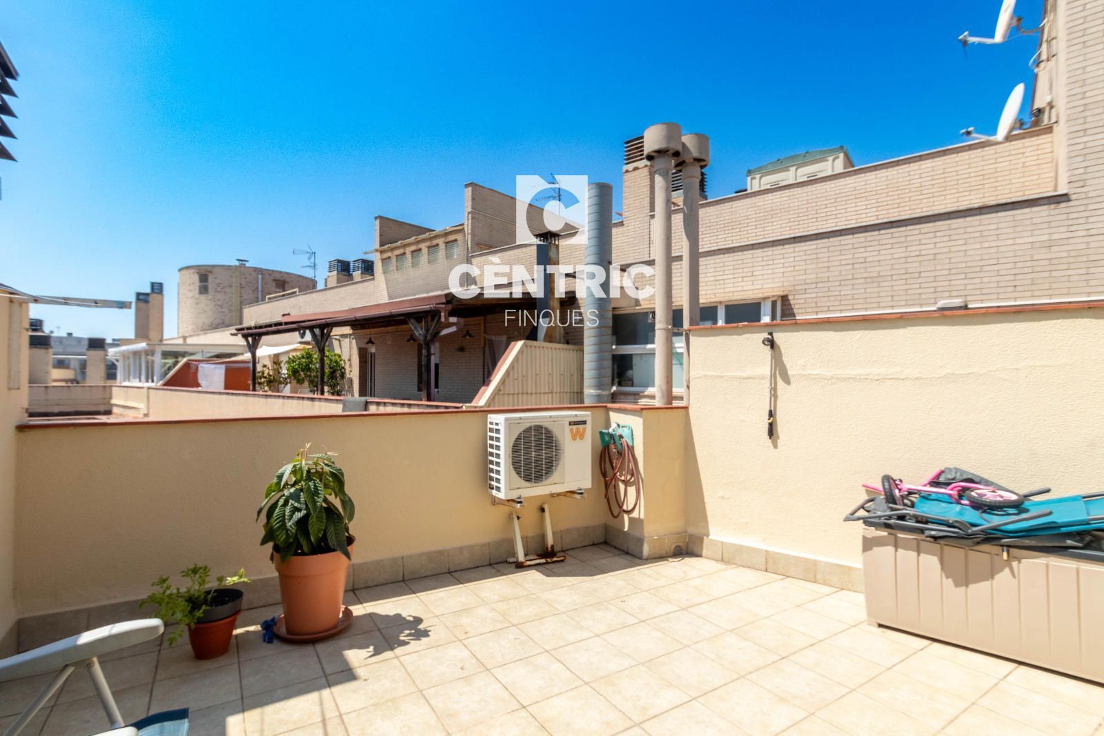 Terraza de Dúplex en venta en Terrassa con Aire acondicionado, Calefacción y Terraza