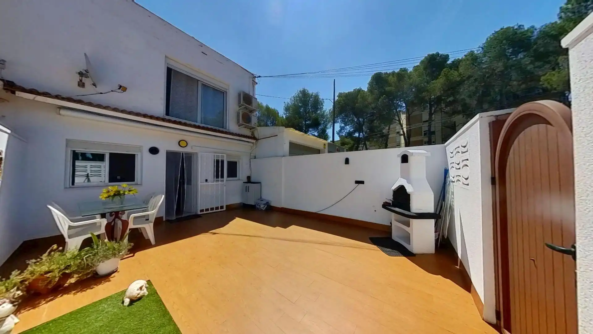 Jardí de Casa adosada en venda en Salou amb Aire condicionat, Terrassa i Traster