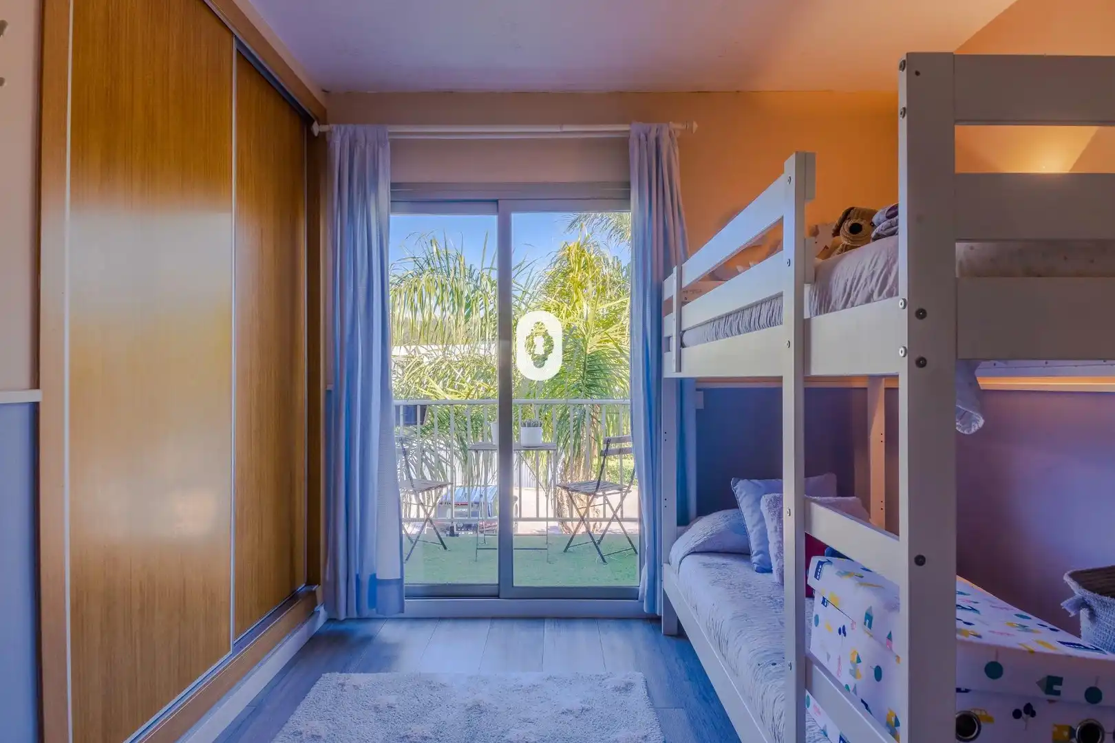 Dormitori de Casa adosada en venda en Sa Pobla amb Aire condicionat, Jardí privat i Parquet
